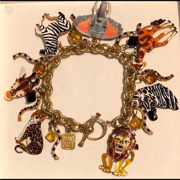 Lunch At The Ritz 2 GO Cat Pin And Bracelet With Original Box And Papers - Picture 6 of 10